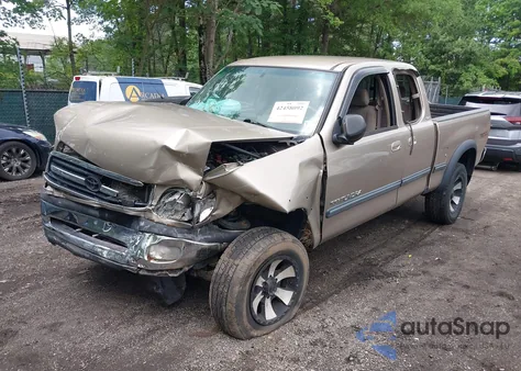 2001 Toyota Tundra Sr5 V8 из США, поврежденный, VIN 5TBBT44131S174842